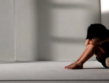Φρίκη: Στο εδώλιο 23 άτομα για την κακοποίηση 10χρονου κοριτσιού στην Καρδίτσα